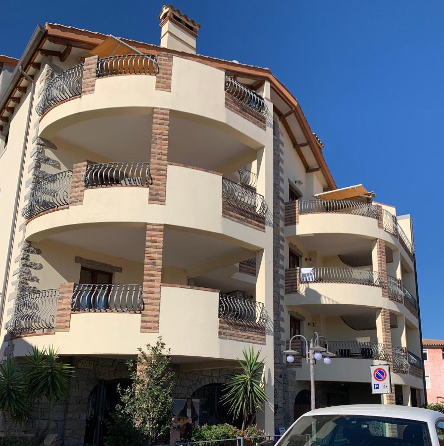Residenza Petrera Aparthotel Muravera Buitenkant foto