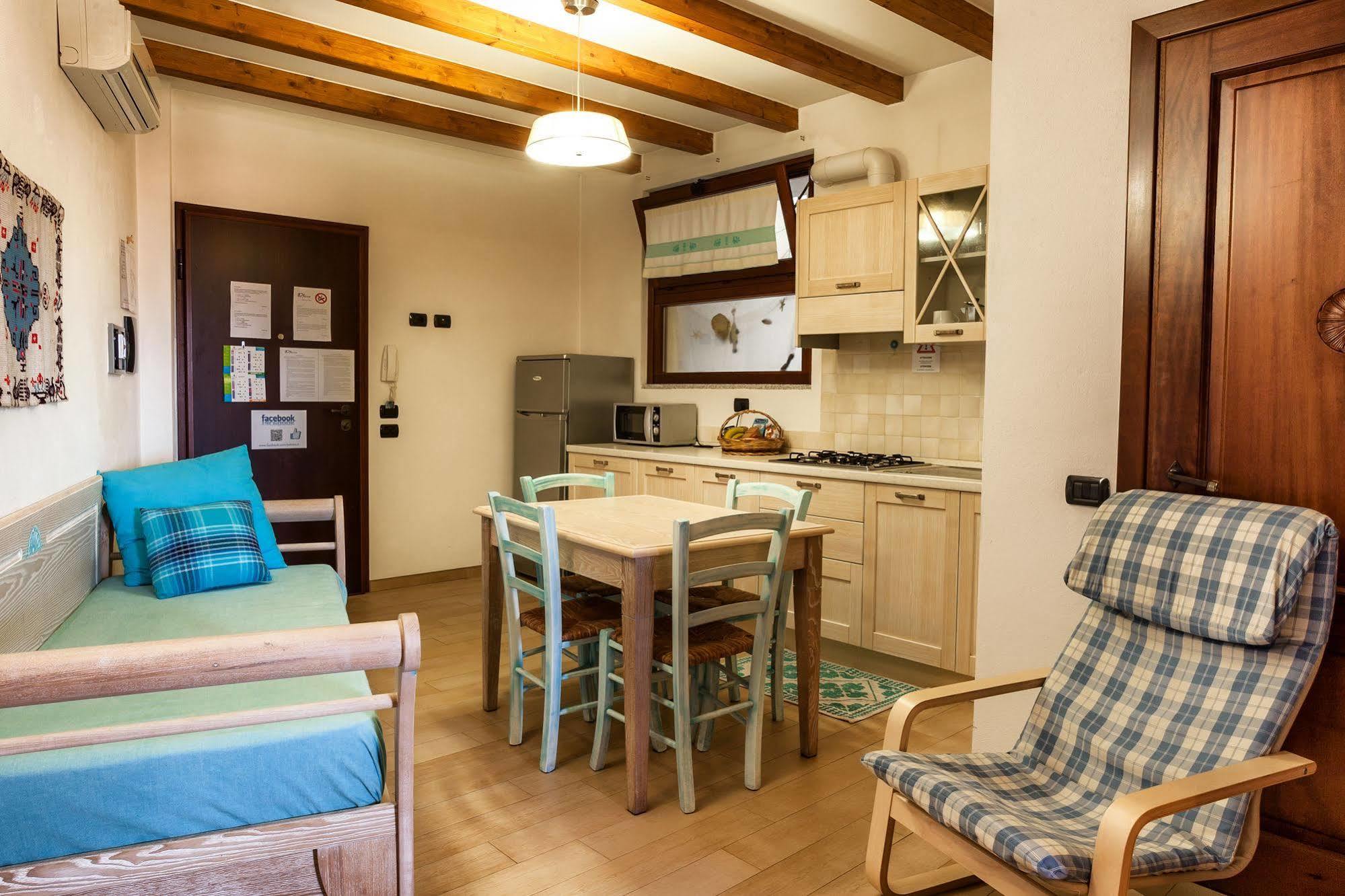 Residenza Petrera Aparthotel Muravera Buitenkant foto