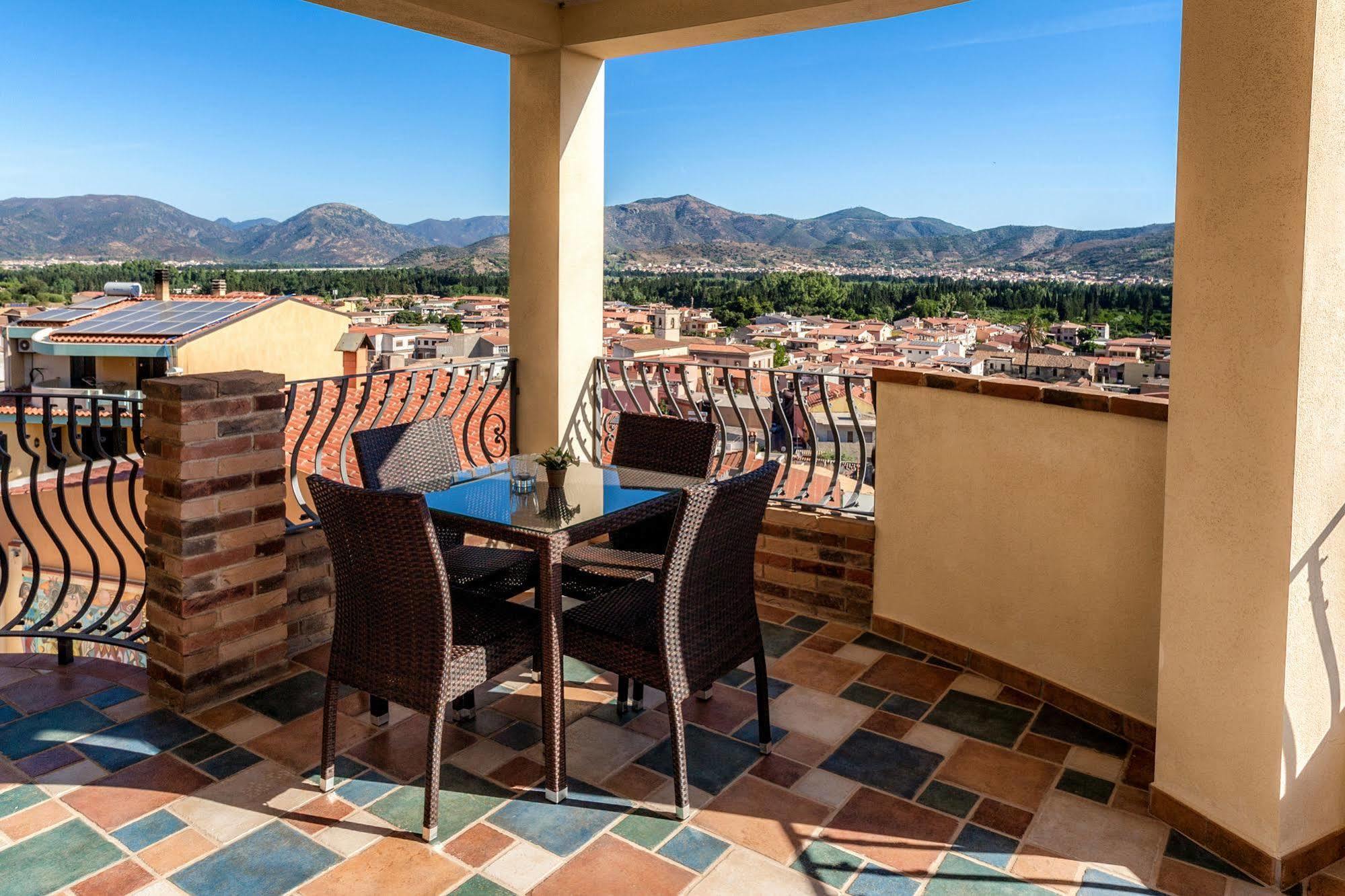 Residenza Petrera Aparthotel Muravera Buitenkant foto