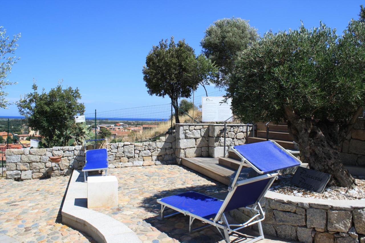 Residenza Petrera Aparthotel Muravera Buitenkant foto